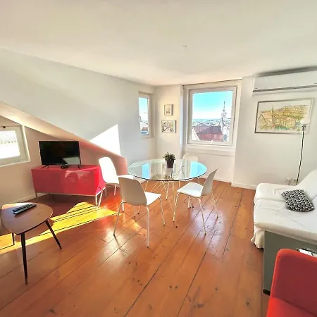 Lovely & Cozy With Amazing View & Location Apartment Lisbon