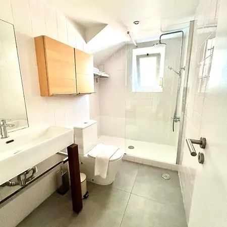 Lovely & Cozy With Amazing View & Location * Lisbon
