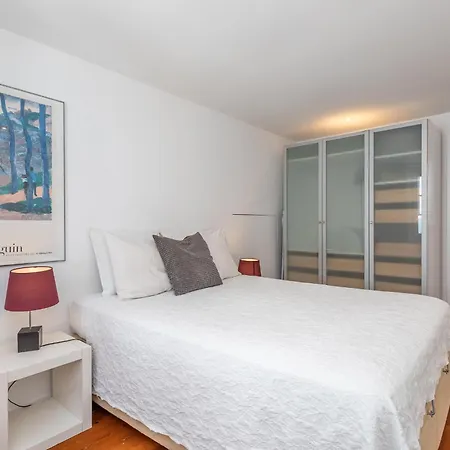 Lovely & Cozy With Amazing View & Location * Lisbon