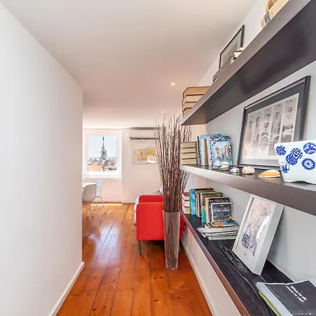 Apartamento Lovely & Cozy With Amazing View & Location