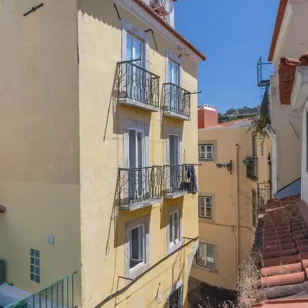 Lovely & Cozy With Amazing View & Location Apartment Lisbon