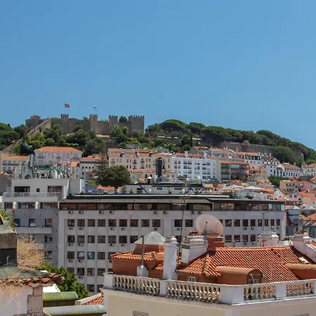 Lovely & Cozy With Amazing View & Location Apartment